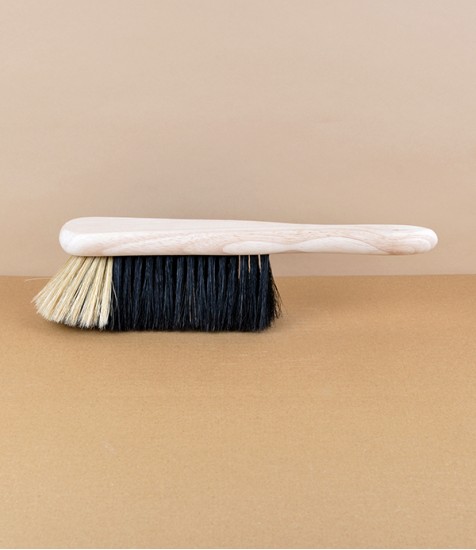 English hand brush, hog bristle