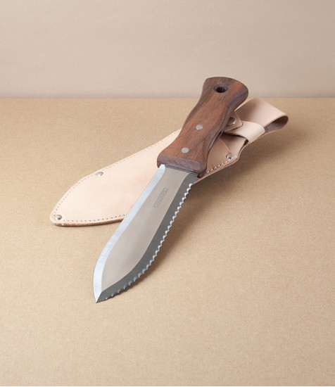 Hori-Hori Gardening Knife with Undyed Leather Sheath, Walnut