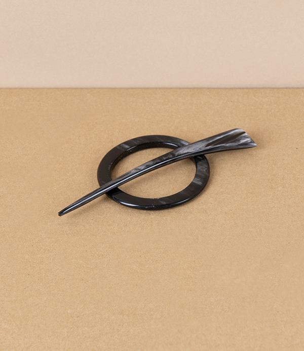 English Hand Made Natural Horn Scarf Clip