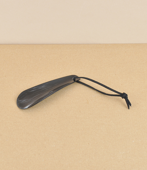 English Hand Made Ox-Horn Shoe Horn
