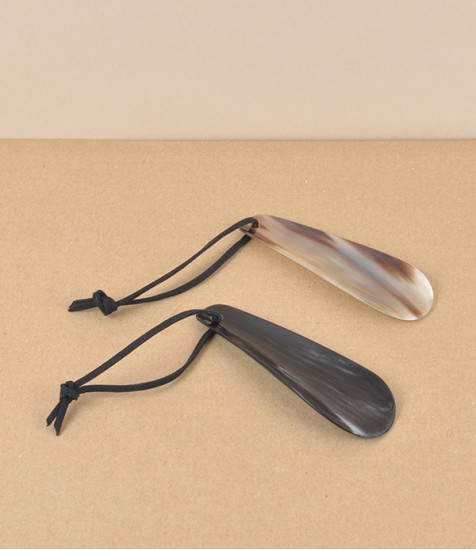 Lancashire-made ox-horn shoe horn