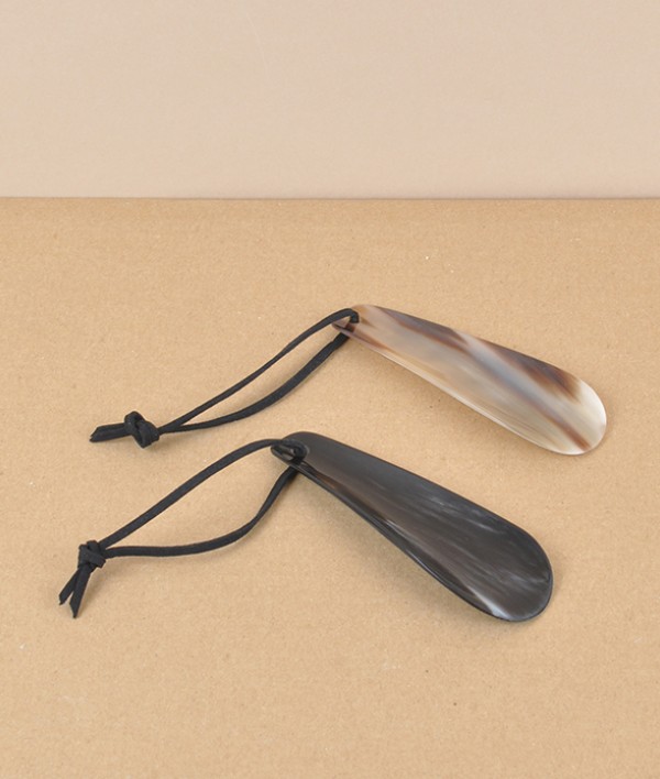 Lancashire-made ox-horn shoe horn