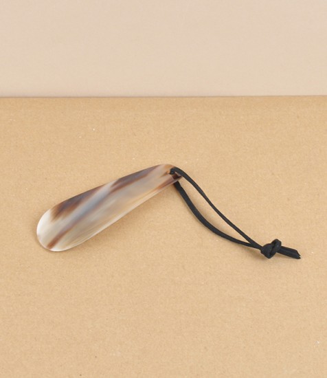 English Hand Made Ox-Horn Shoe Horn