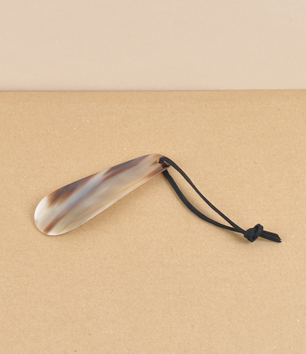 English Hand Made Ox-Horn Shoe Horn