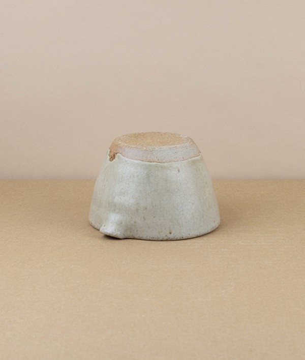 Simon Horton Mini Pouring Bowl, Stoneware, Ash