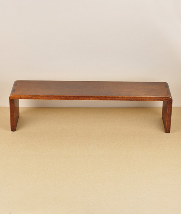 Ibazen urushi lacquered table-top shelf