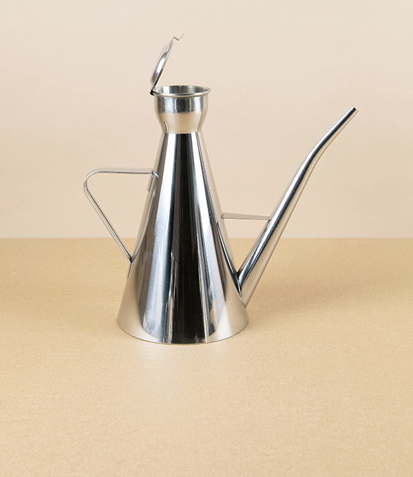 Iberian Oil Store & Pourer, Stainless Steel, 0.5L