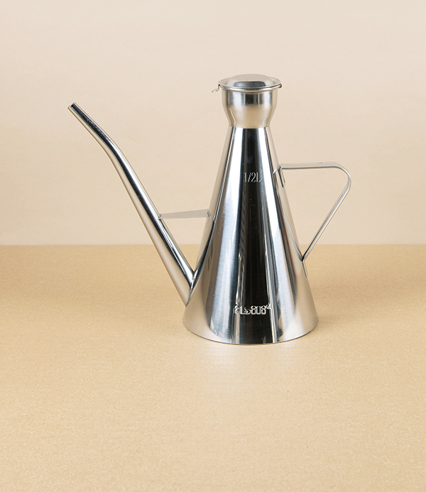 Iberian Oil Store & Pourer, Stainless Steel, 0.5L