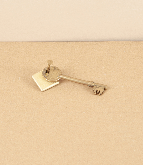 I-Hada Futagami Plate Key Ring, Square