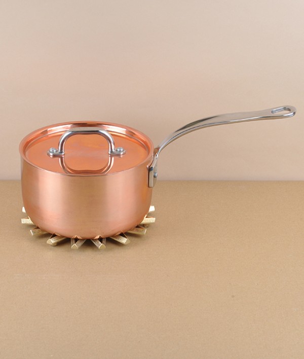 I-Hada Sand Cast brass trivet, Ginga / Galaxy