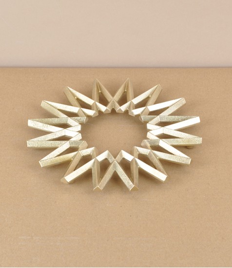 I-Hada Sand Cast brass trivet, Ginga / Galaxy