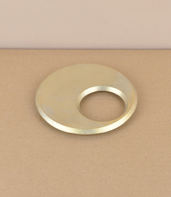 I-Hada Sand Cast brass trivet, Tsuki / Moon