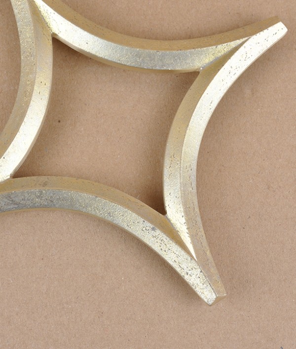 I-Hada Sand Cast brass trivet, Hoshi / Star