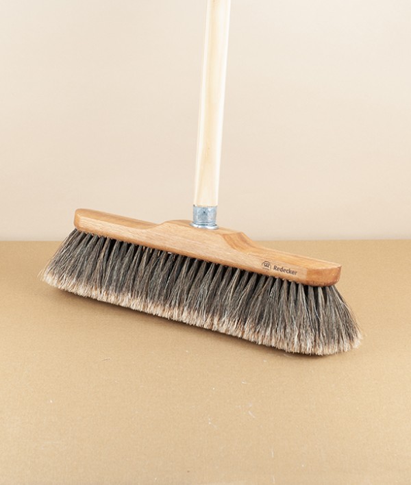 Indoor Broom, Oiled Beech & Split Horsehair
