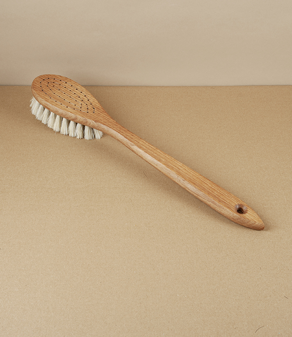 Swedish Long Handled Bathing Brush, Oiled Oak, Horsehair & Tampico