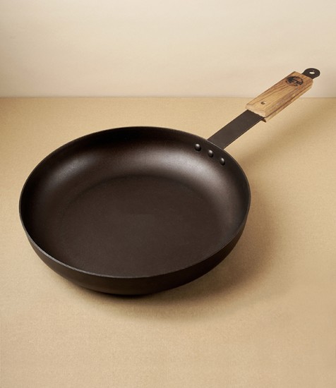 English Spun Iron Chef's Pan with British Oak Handle, 11"