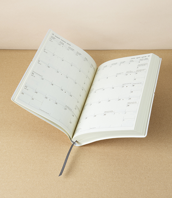 Italian 2027 Daily Diary with Elastic, A5, Yellow