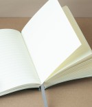 Italian notebook with elastic, B6, Lined and Numbered, Green