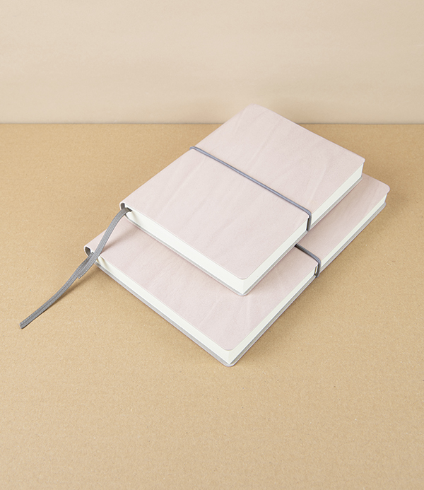 Italian Notebook with Elastic, B6, Plain, Rose