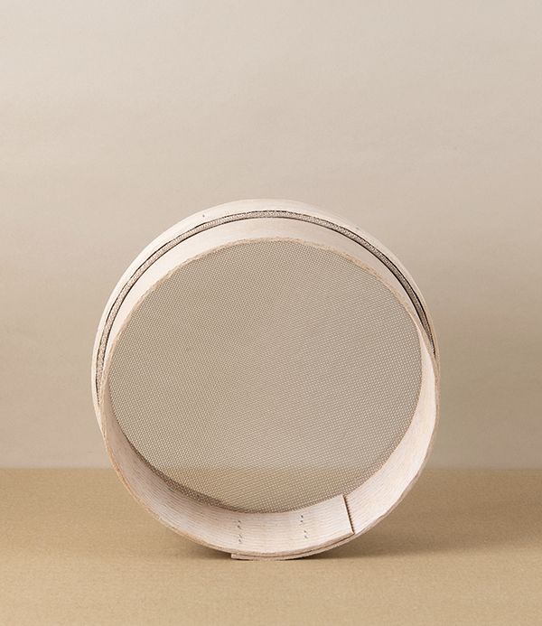 Bent Wood & Mesh Sifter or Sieve, 18cm