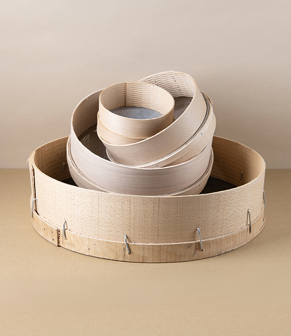 Bent Wood & Mesh Sifter or Sieve, 24cm