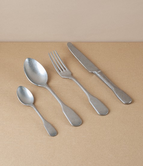Italian stainless steel four piece place setting