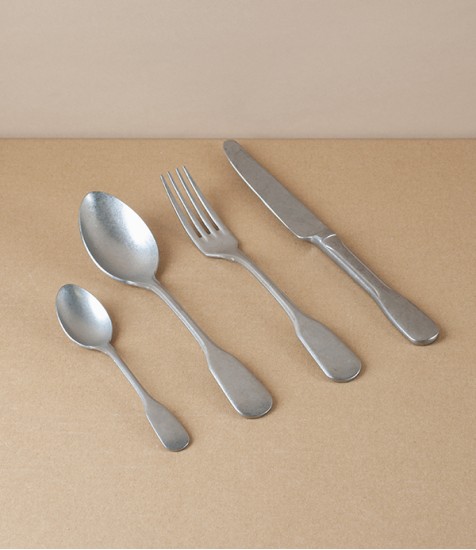 Italian stainless steel four piece place setting