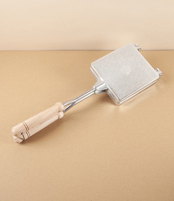 Italian Stovetop Waffle Iron with Wooden Handle