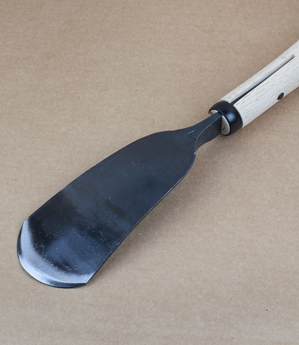 Forged trowel, carbon steel & white oak