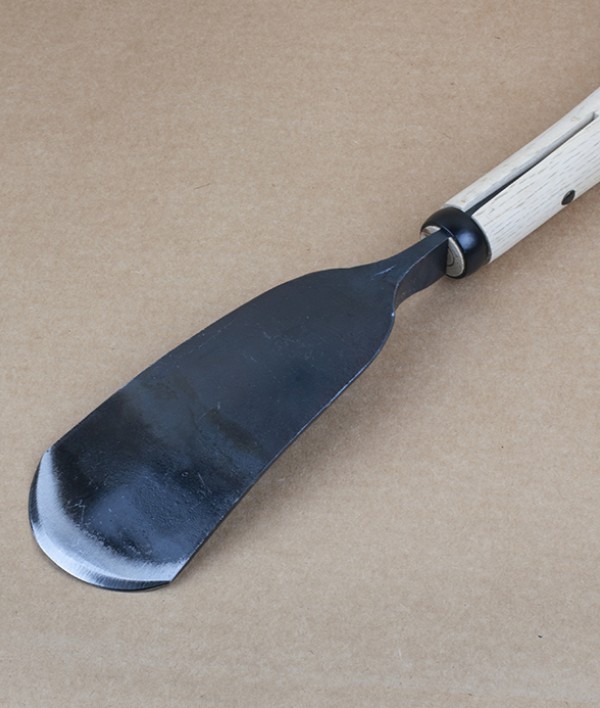 Forged trowel, carbon steel & white oak