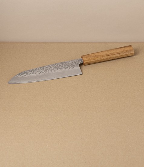 Pateru Oak Santoku, Double Bevelled Damascus Blade, 165mm