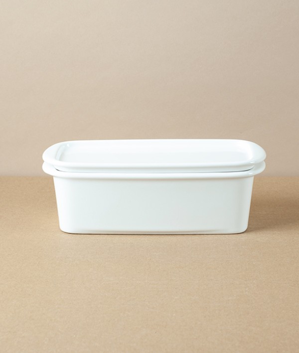 Japanese Semi-Porcelain Lidded Box, White