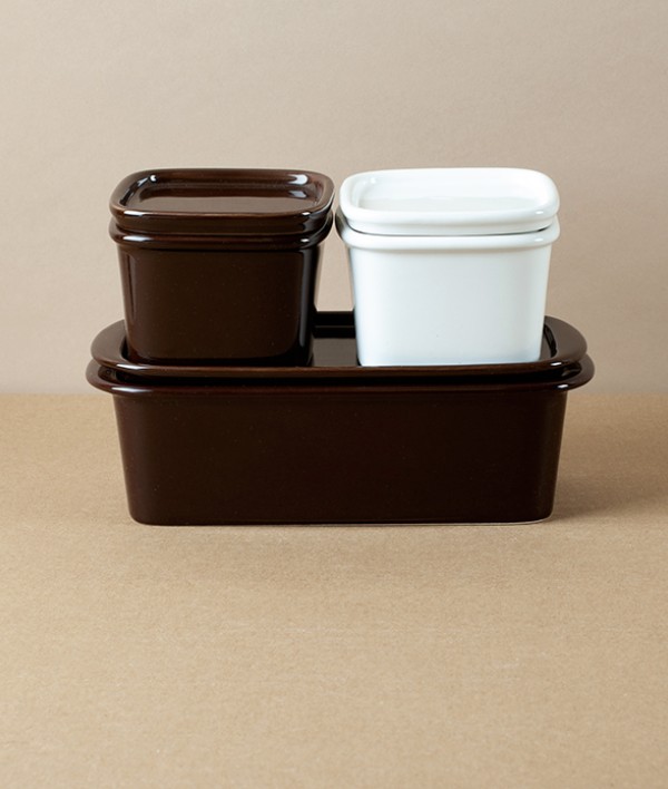 Japanese Semi-Porcelain Lidded Box, Small, Deep Brown