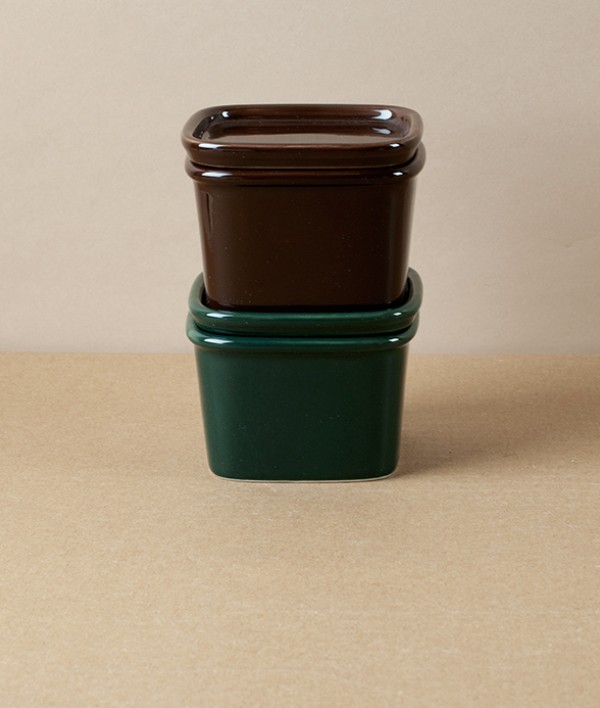 Japanese Semi-Porcelain Lidded Box, Small, Deep Brown