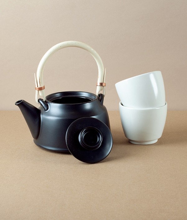 Tatsumi Kato Porcelain Tea Set