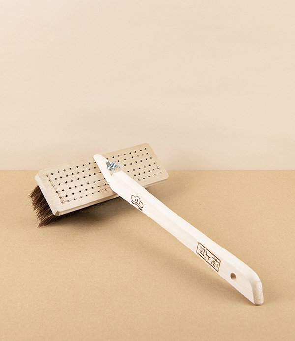 Japanese Tradesmen's Brush with Adjustable Head