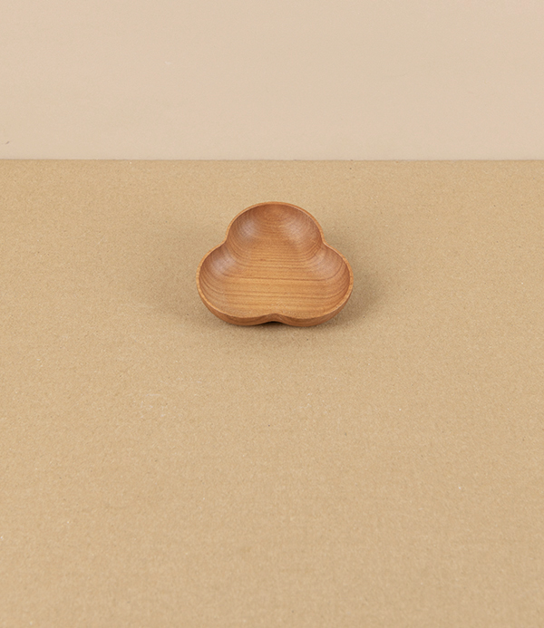 Kito Tiny Wooden Plate, 'Honewort', Cherry Wood