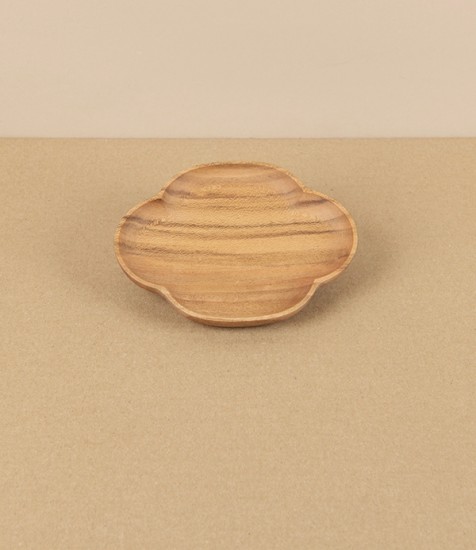 Kito Small Wooden Plate, ‘Flowering Quince’, Cherry Wood