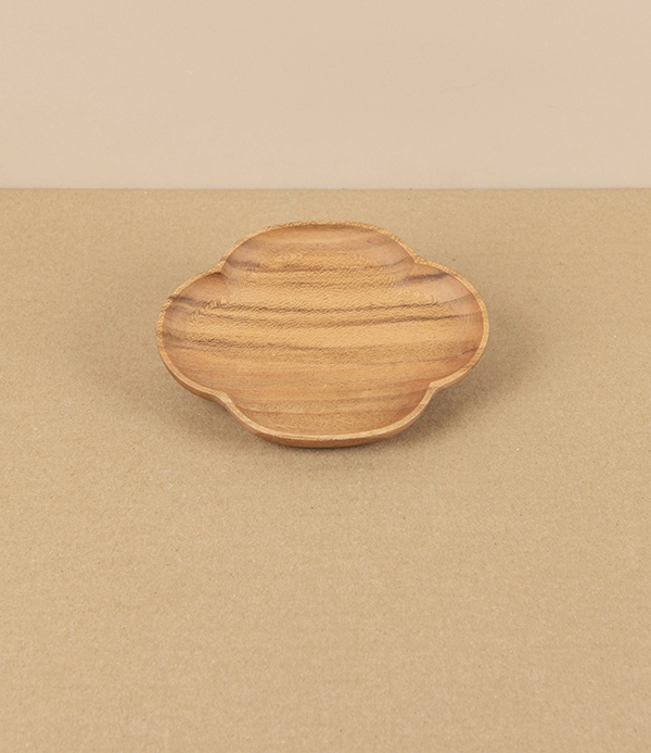 Kito Small Wooden Plate, ‘Flowering Quince’, Cherry Wood