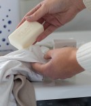 Klar Stain-Removing Bar of Soap