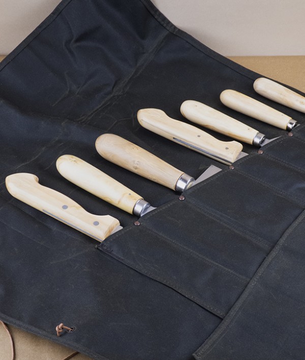 Large Spanish Knife Set & Roll