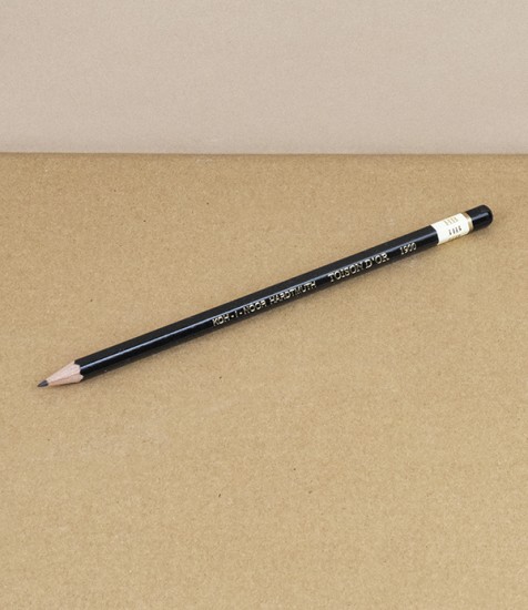 Koh-I-Noor graphite pencil, Toison D’Or, HB
