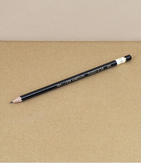 Koh-I-Noor graphite pencil, Toison D’Or, HB