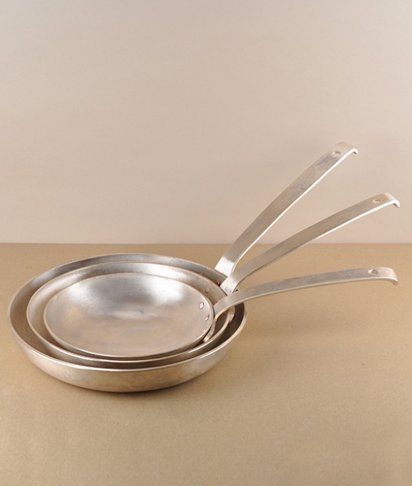 Korean sandcast bronze frying pan, 28cm