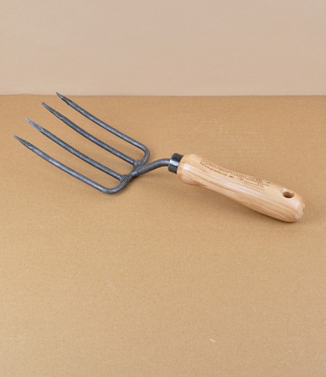 Krumpholz ash-handled 4 prong fork