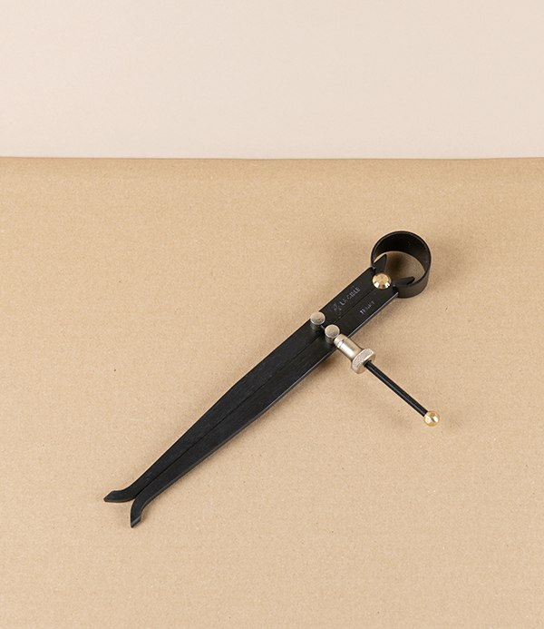 Ledin Inside Spring Caliper, Japanned Steel, 175mm