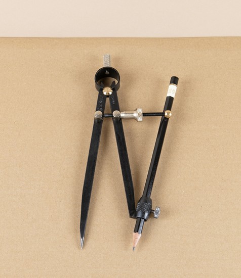 Ledin Spring Compass with Pencil Holder, Japanned