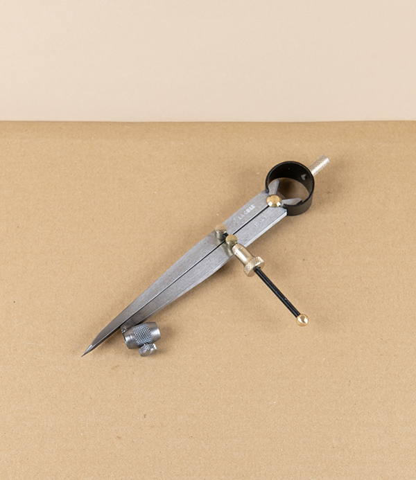 Ledin Spring Compass with Pencil Holder, Polished