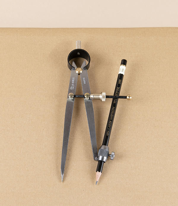 Ledin Spring Compass with Pencil Holder, Polished