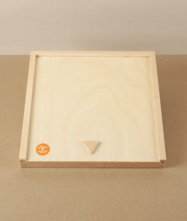 3D Laying Game with Three Woods